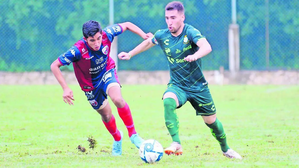 09 Santos Laguna cae ante el Atlante en amistoso